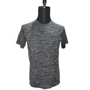 𝓛𝓾𝓵𝓾𝓵𝓮𝓶𝓸𝓷 — Ⓗⓔⓐⓣⓗⓔⓡ Gray Short Sleeve T-Shirt